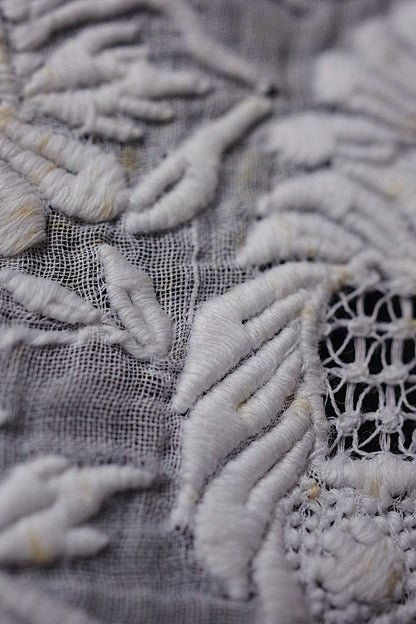 アンティークレース　dentelle ancienne-antique lace　刺繍　nappe 2点 .FR a l'epoque