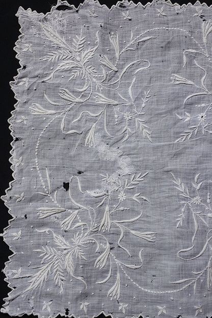 アンティークレース　dentelle ancienne-antique lace　刺繍ハンカチlot 素材用 .FR a l'epoque