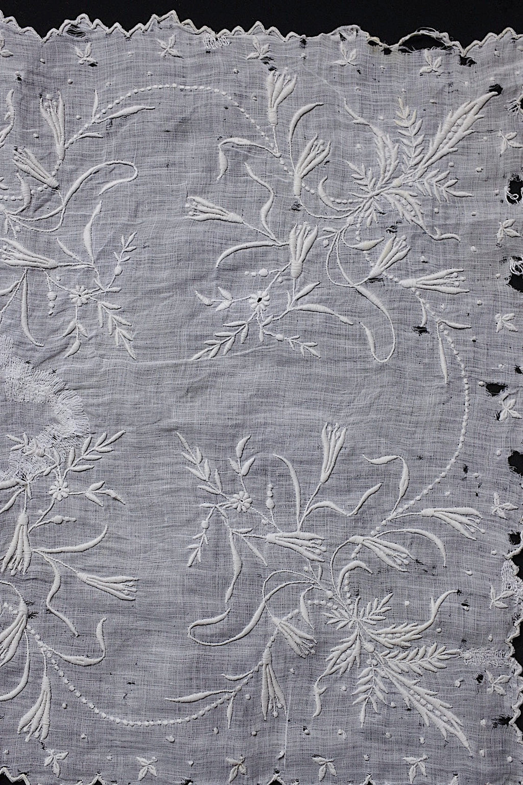 アンティークレース　dentelle ancienne-antique lace　刺繍ハンカチlot 素材用 .FR a l'epoque