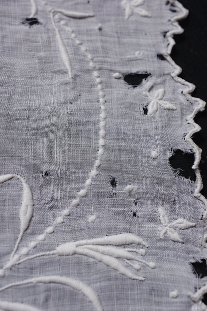 アンティークレース　dentelle ancienne-antique lace　刺繍ハンカチlot 素材用 .FR a l'epoque