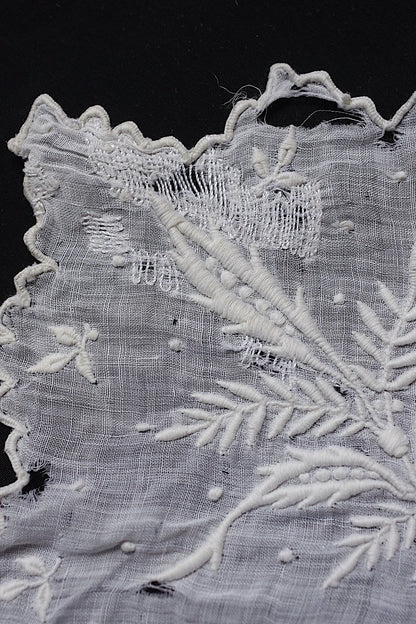 アンティークレース　dentelle ancienne-antique lace　刺繍ハンカチlot 素材用 .FR a l'epoque