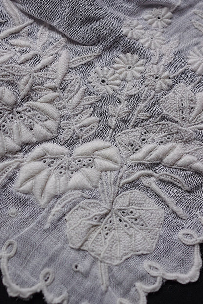 アンティークレース　dentelle ancienne-antique lace　刺繍ハンカチlot 素材用 .FR a l'epoque