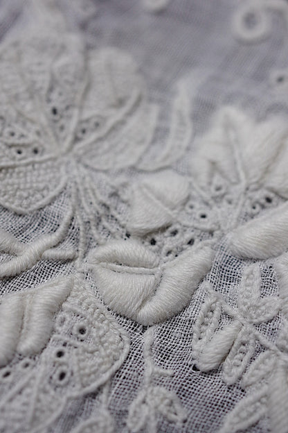 アンティークレース　dentelle ancienne-antique lace　刺繍ハンカチlot 素材用 .FR a l'epoque