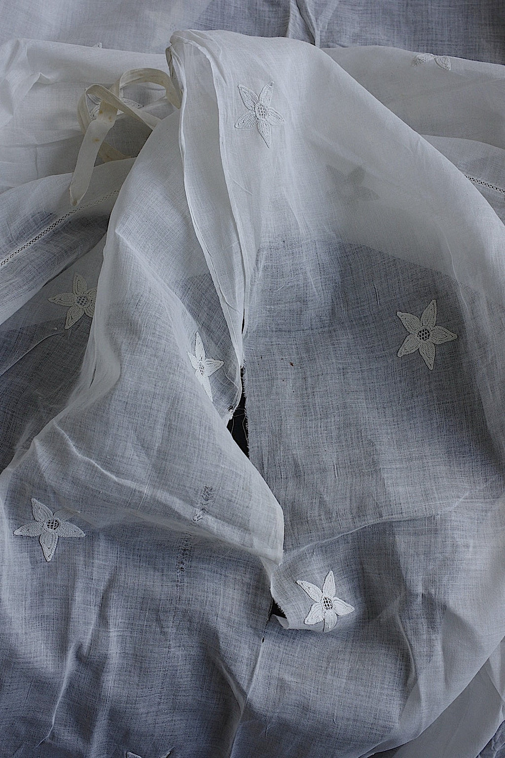 アンティーク天蓋生地　linge de maison　 .FR a l'epoque