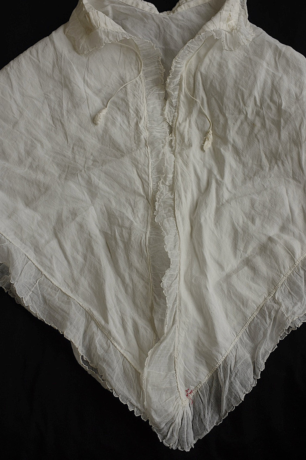 アンティークケープ　antique cape .FR a l'epoque