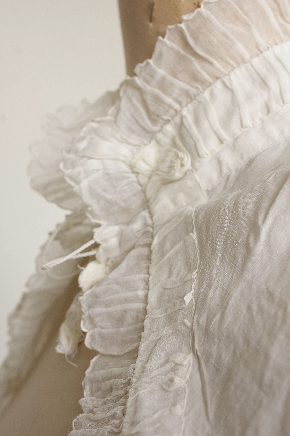 アンティークケープ　antique cape .FR a l'epoque