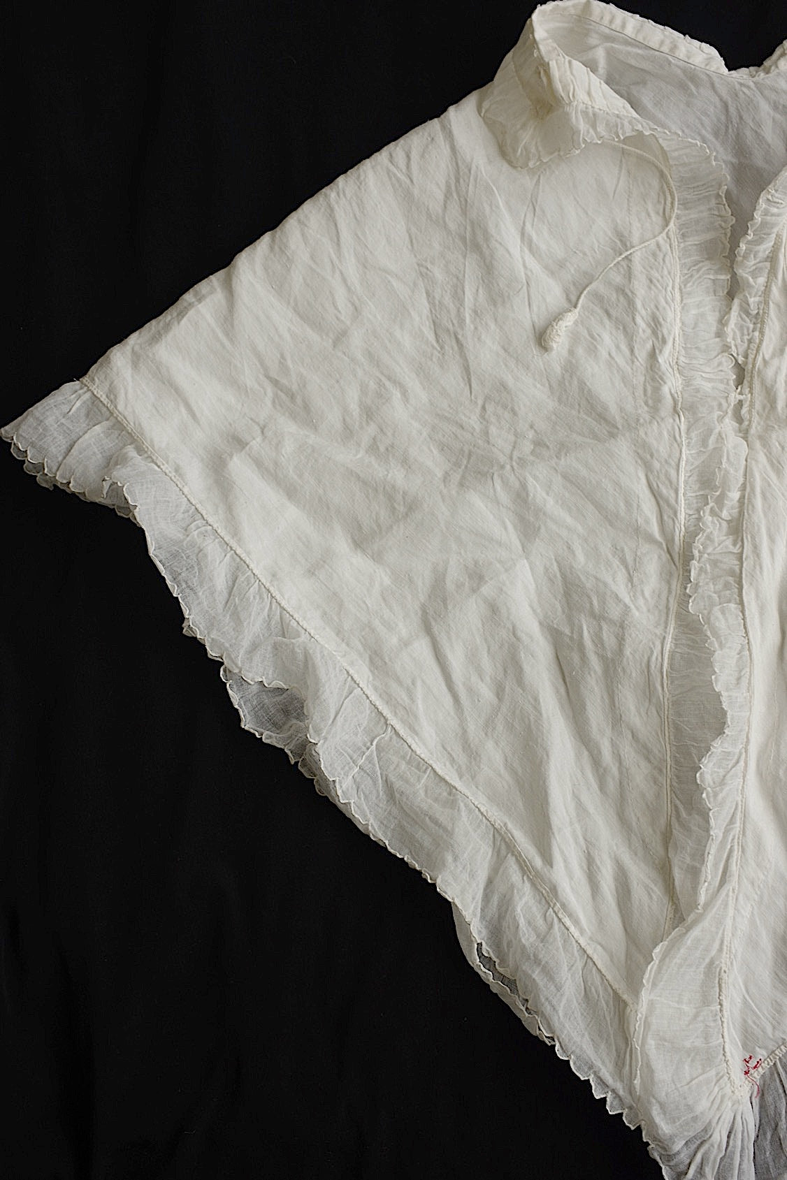 アンティークケープ　antique cape .FR a l'epoque