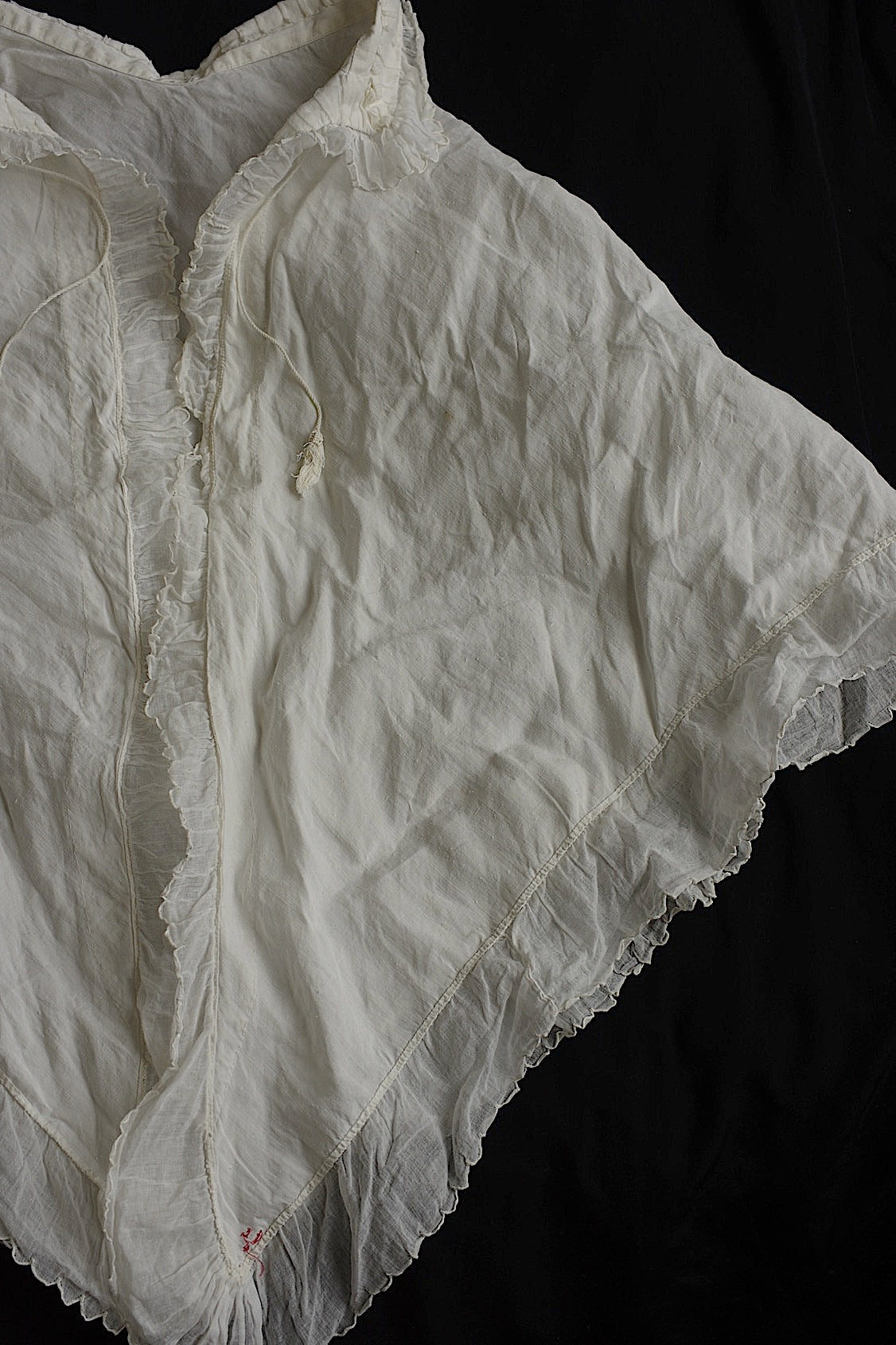 アンティークケープ　antique cape .FR a l'epoque