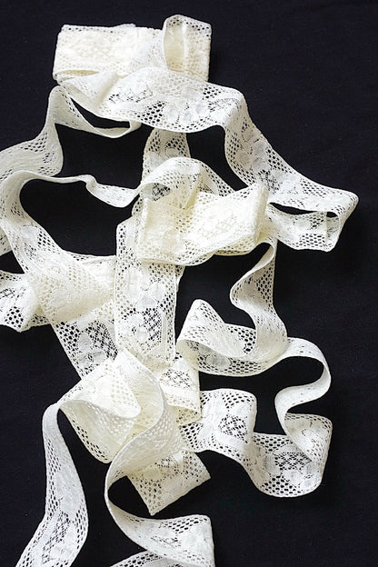 アンティークレース　dentelle ancienne　315cm .FR a l'epoque