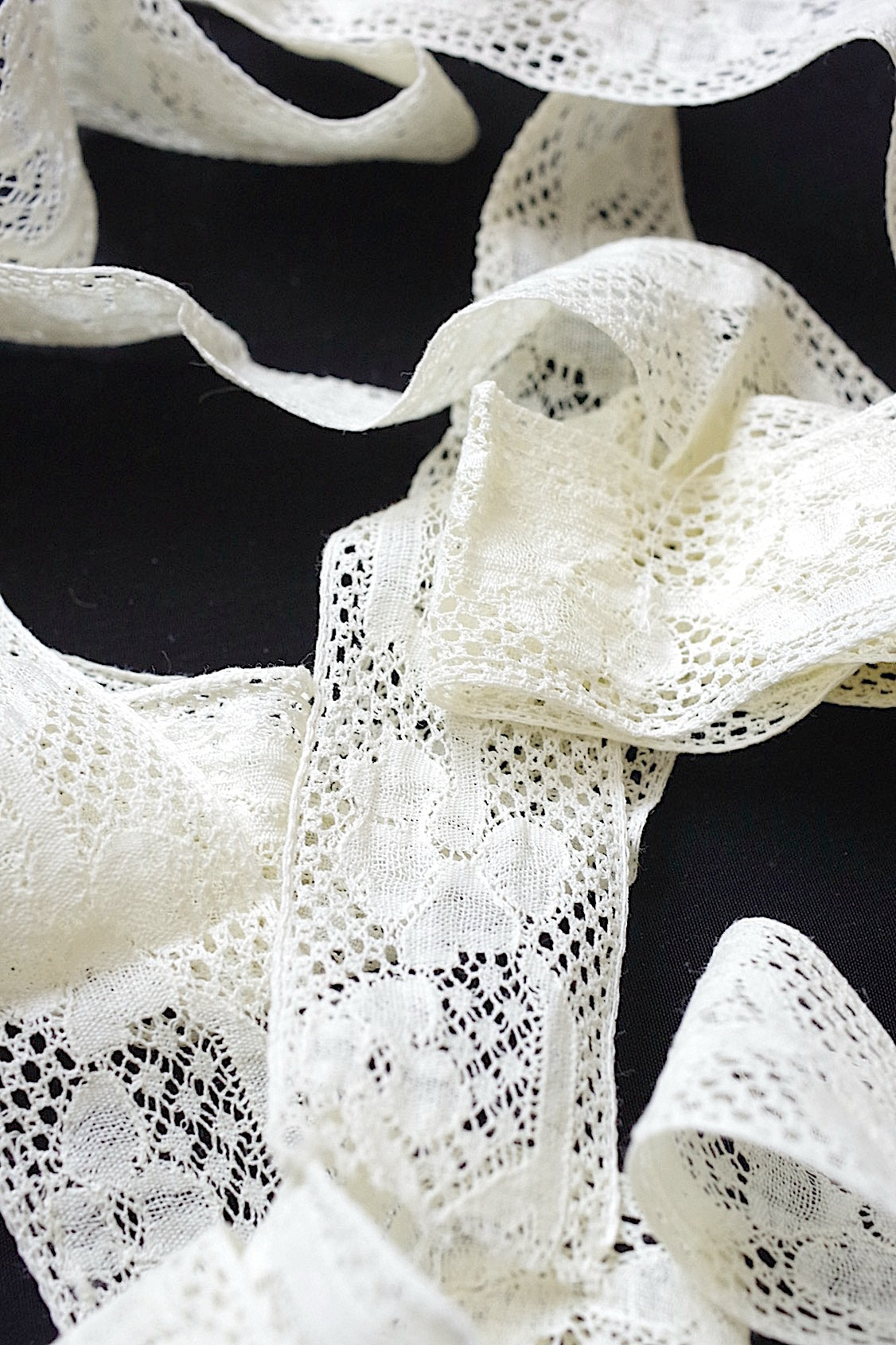 アンティークレース　dentelle ancienne　315cm .FR a l'epoque