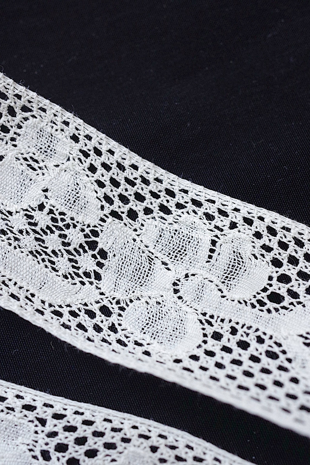 アンティークレース　dentelle ancienne　315cm .FR a l'epoque