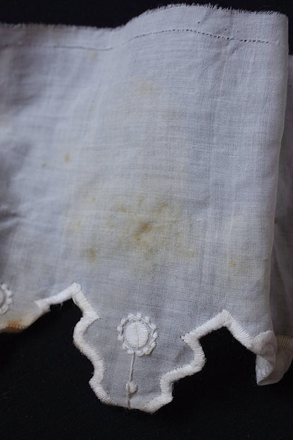 アンティークレース　dentelle ancienne　224cm 90cm .FR a l'epoque