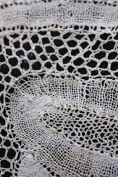アンティークレース　dentelle ancienne　190cm .FR a l'epoque
