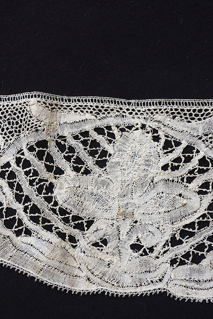 アンティークレース　dentelle ancienne　190cm .FR a l'epoque