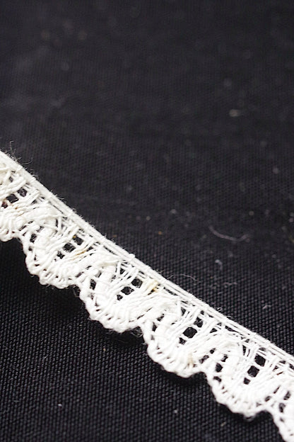 アンティークレース　dentelle ancienne　素材テープ .FR a l'epoque