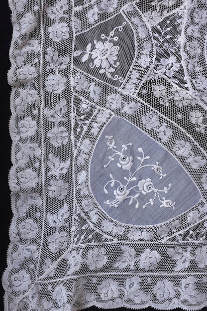 アンティークレース　dentelle ancienne　刺繍クロス .FR a l'epoque