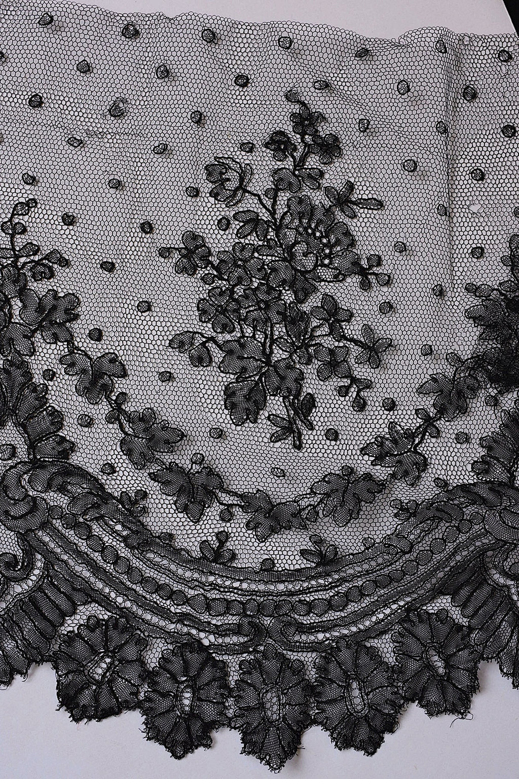 アンティークレース　dentelle ancienne　くろレース　2本 .FR a l'epoque