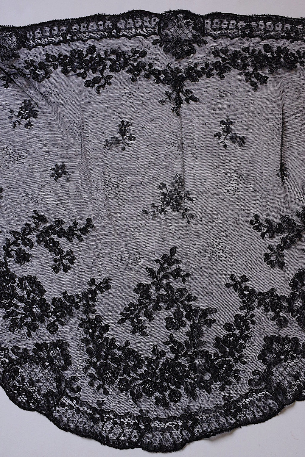 アンティークレース　dentelle ancienne　くろレース　2本 .FR a l'epoque