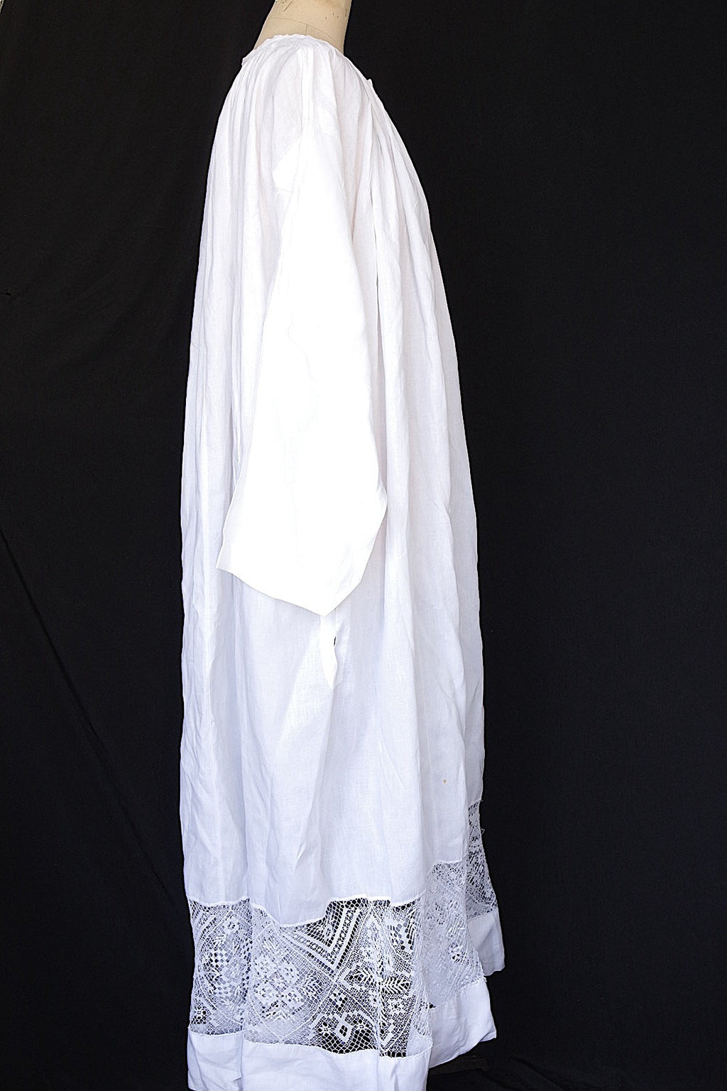 アンティーク司祭服　vêtement antique aube 1 .FR a l'epoque