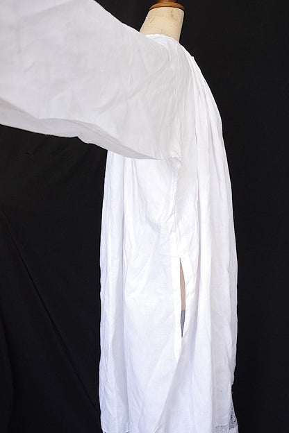 アンティーク司祭服　vêtement antique aube 1 .FR a l'epoque