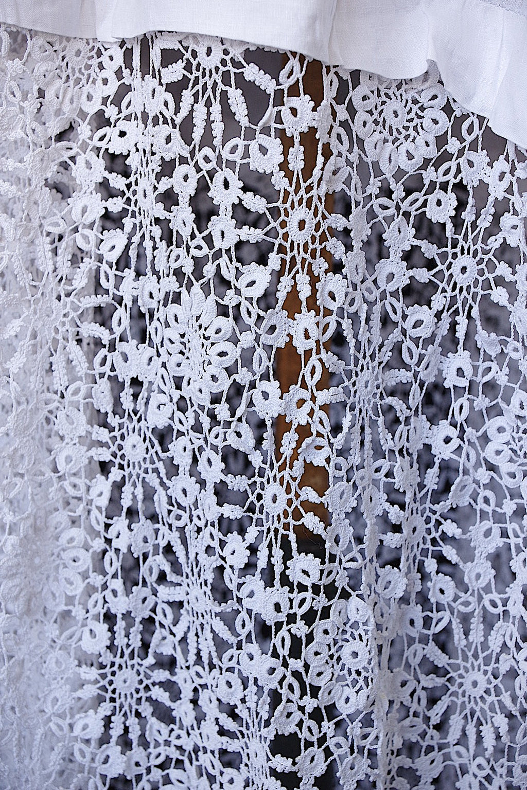 アンティーク司祭服　vêtement antique aube 2 .FR a l'epoque