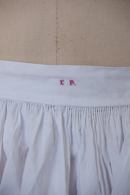 アンティークスカート　vêtement antique skirt .FR a l'epoque