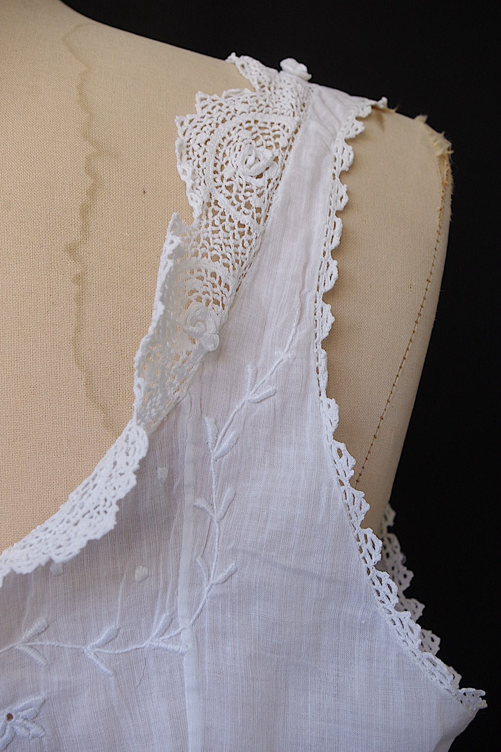 アンティークワンピース　vêtement antique 　 .FR a l'epoque