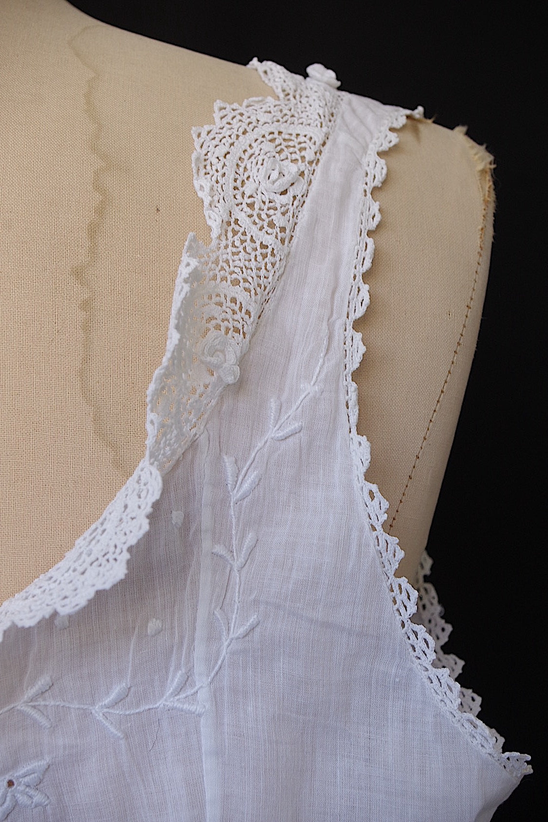 アンティークワンピース　vêtement antique 　 .FR a l'epoque