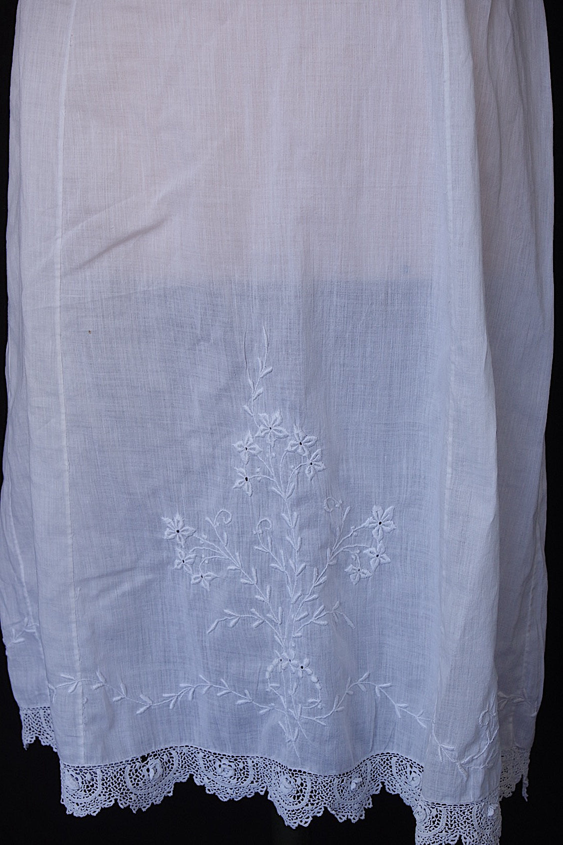 アンティークワンピース　vêtement antique 　 .FR a l'epoque