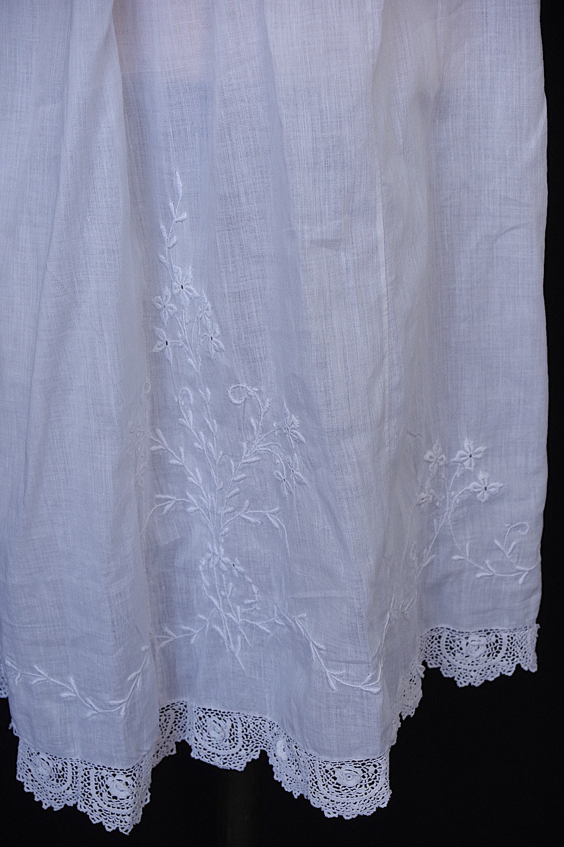 アンティークワンピース　vêtement antique 　 .FR a l'epoque