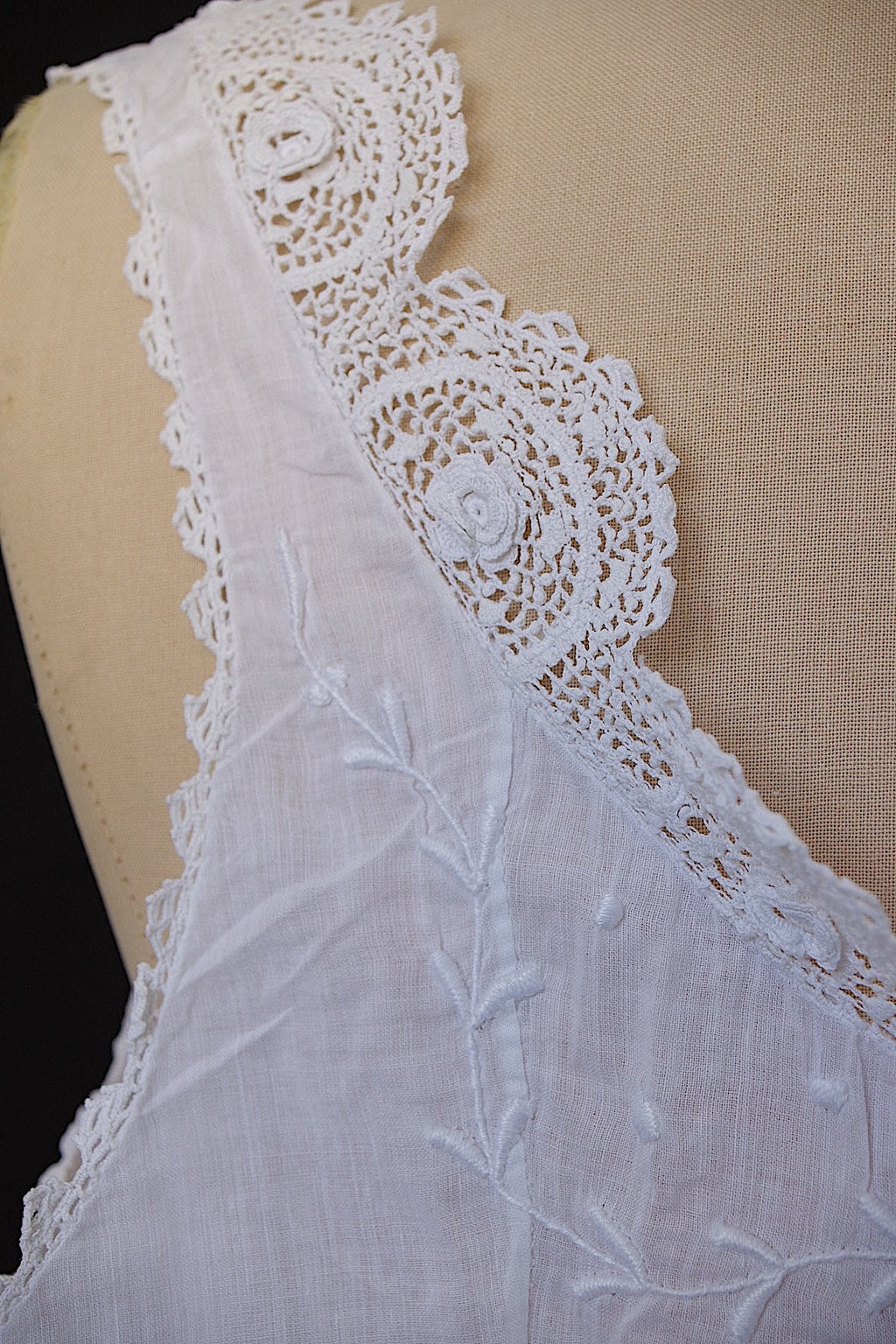 アンティークワンピース　vêtement antique 　 .FR a l'epoque