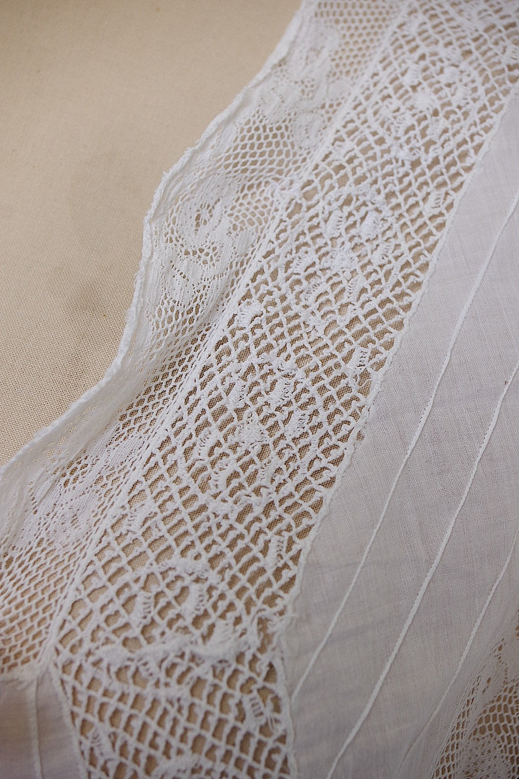 アンティークレース羽織　vêtement antique 　 .FR a l'epoque