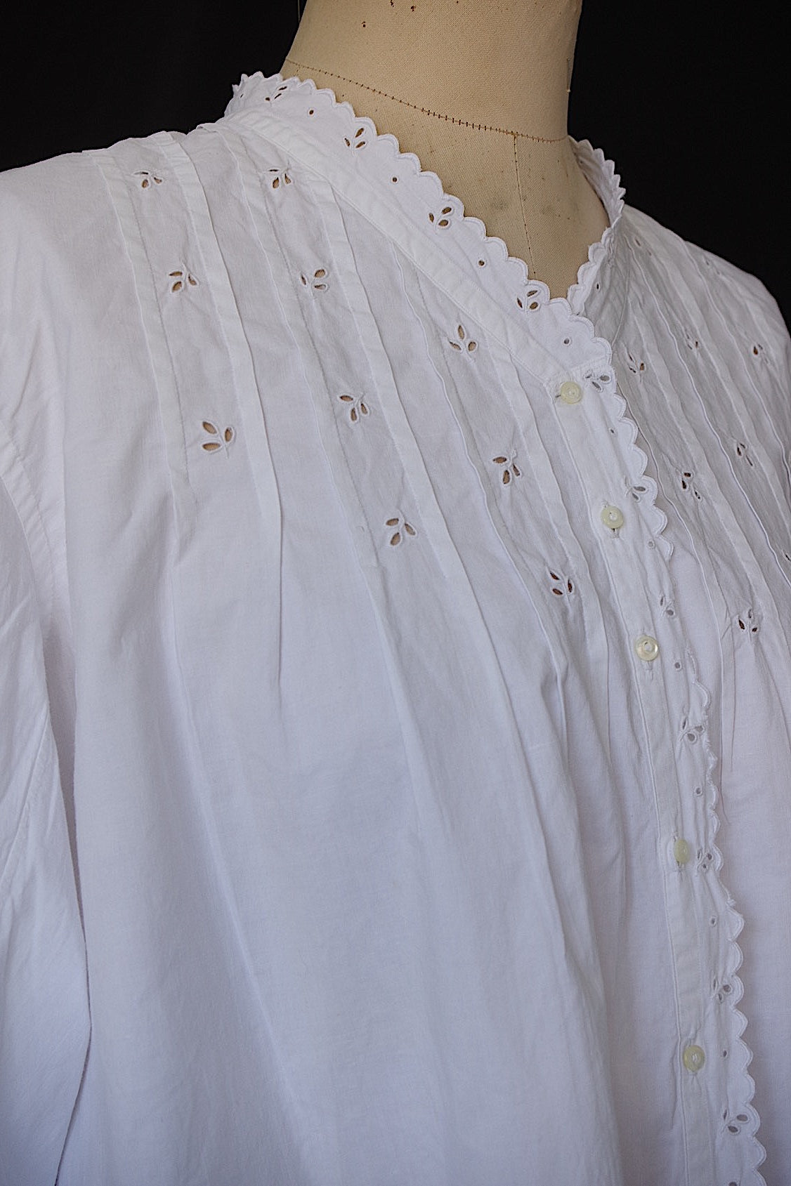 アンティークレースブラウス　vêtement antique 　blouse1 .FR a l'epoque