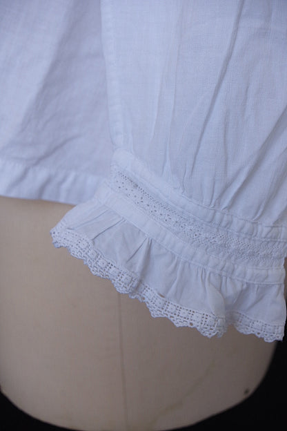 アンティークレースブラウス　vêtement antique 　blouse2 .FR a l'epoque