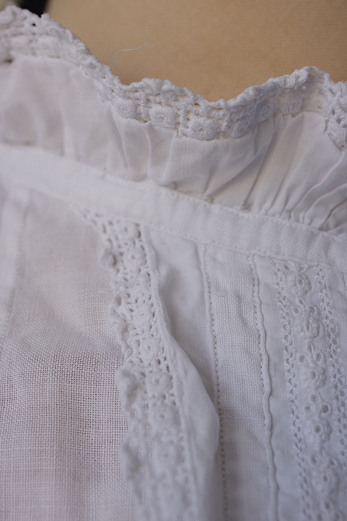 アンティークレースブラウス　vêtement antique 　blouse2 .FR a l'epoque