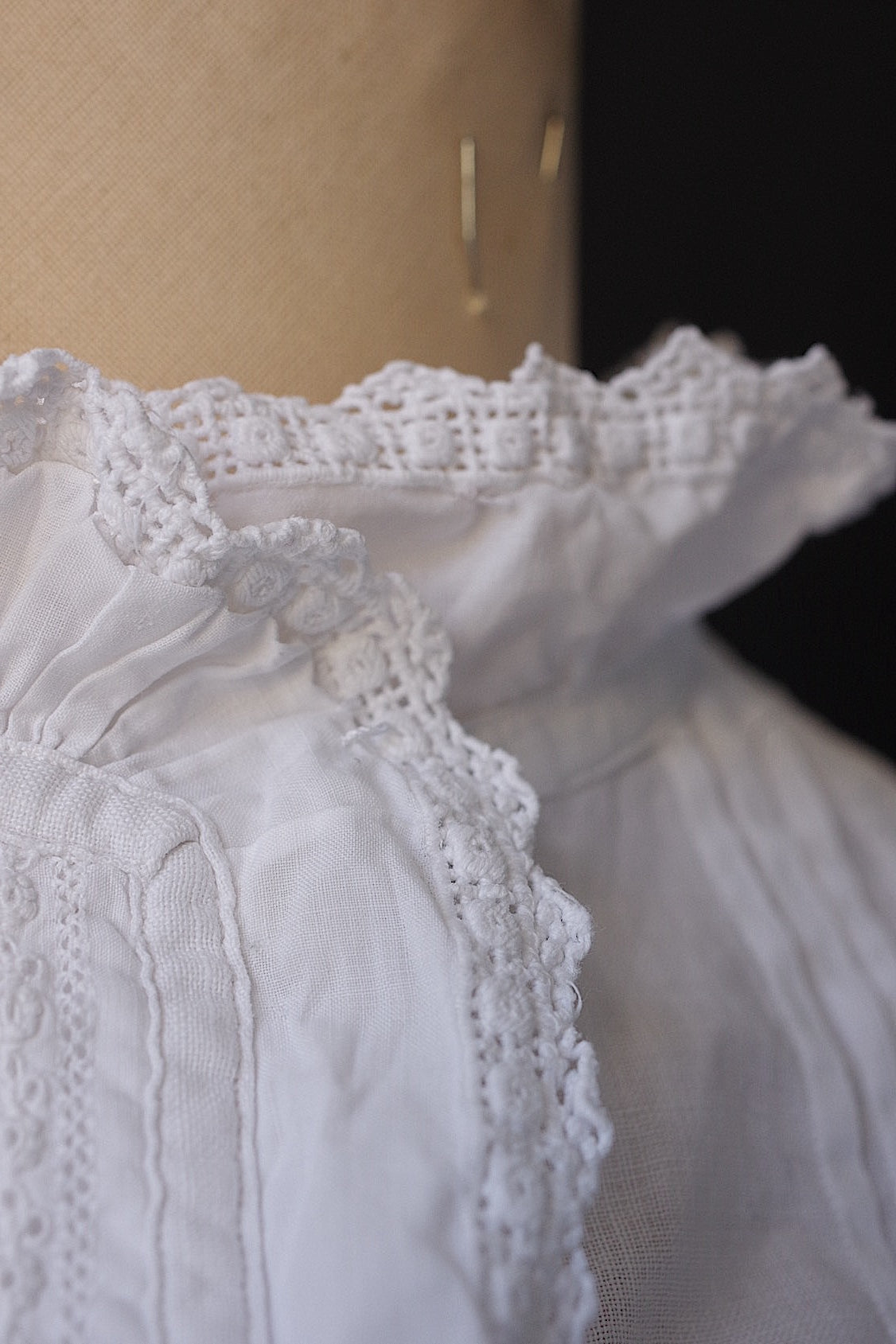 アンティークレースブラウス　vêtement antique 　blouse2 .FR a l'epoque