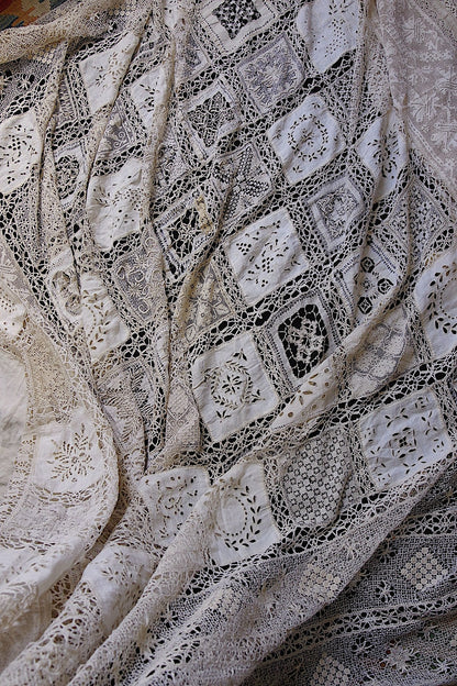 アンティーククロス　素材、回収用 antique  For materials　1 .FR a l'epoque