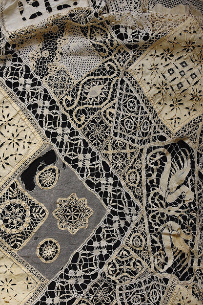 アンティーククロス　素材、回収用　antique  For materials2 .FR a l'epoque