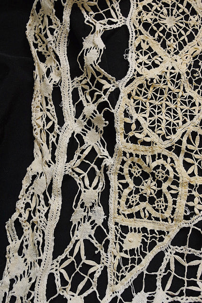 アンティーククロス　素材、回収用　antique  For materials2 .FR a l'epoque