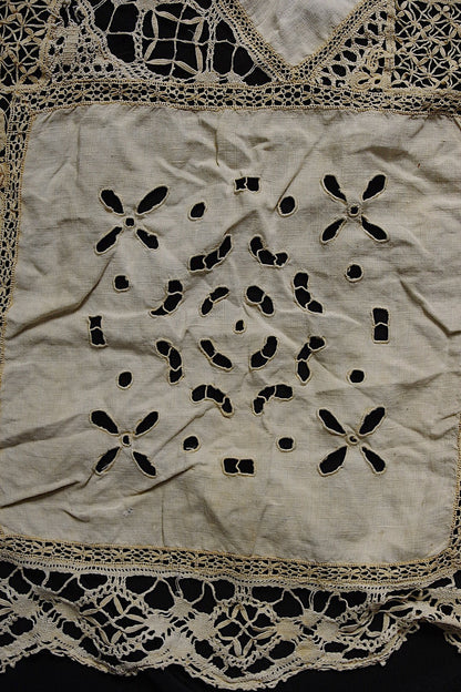 アンティーククロス　素材、回収用　antique  For materials2 .FR a l'epoque