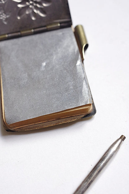 アンティーク雑貨　carnet de bal antique .FR a l'epoque