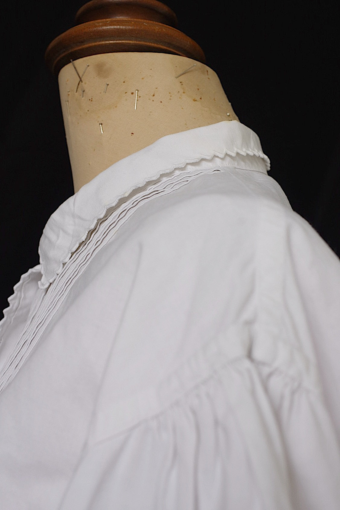 アンティークブラウス　antique vêtement  1 .FR a l'epoque