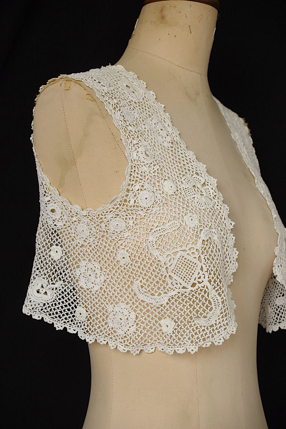 アンティークジレ　antique vêtement  クロシェジレ .FR a l'epoque