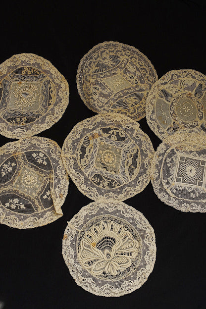 アンティークレース　dentelle ancienne 刺繍モチーフ .FR a l'epoque