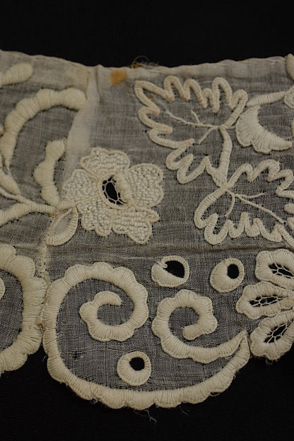 アンティークレース　dentelle ancienne 刺繍レース .FR a l'epoque