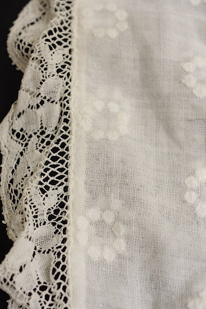 アンティークレース　dentelle ancienne 刺繍　生地　クッションカバー .FR a l'epoque