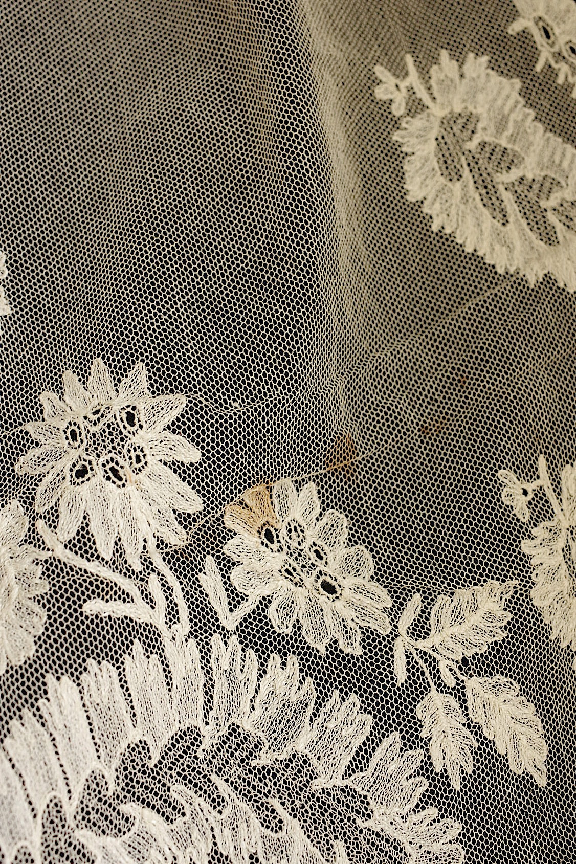 アンティークレース　dentelle ancienne ショール1 .FR a l'epoque