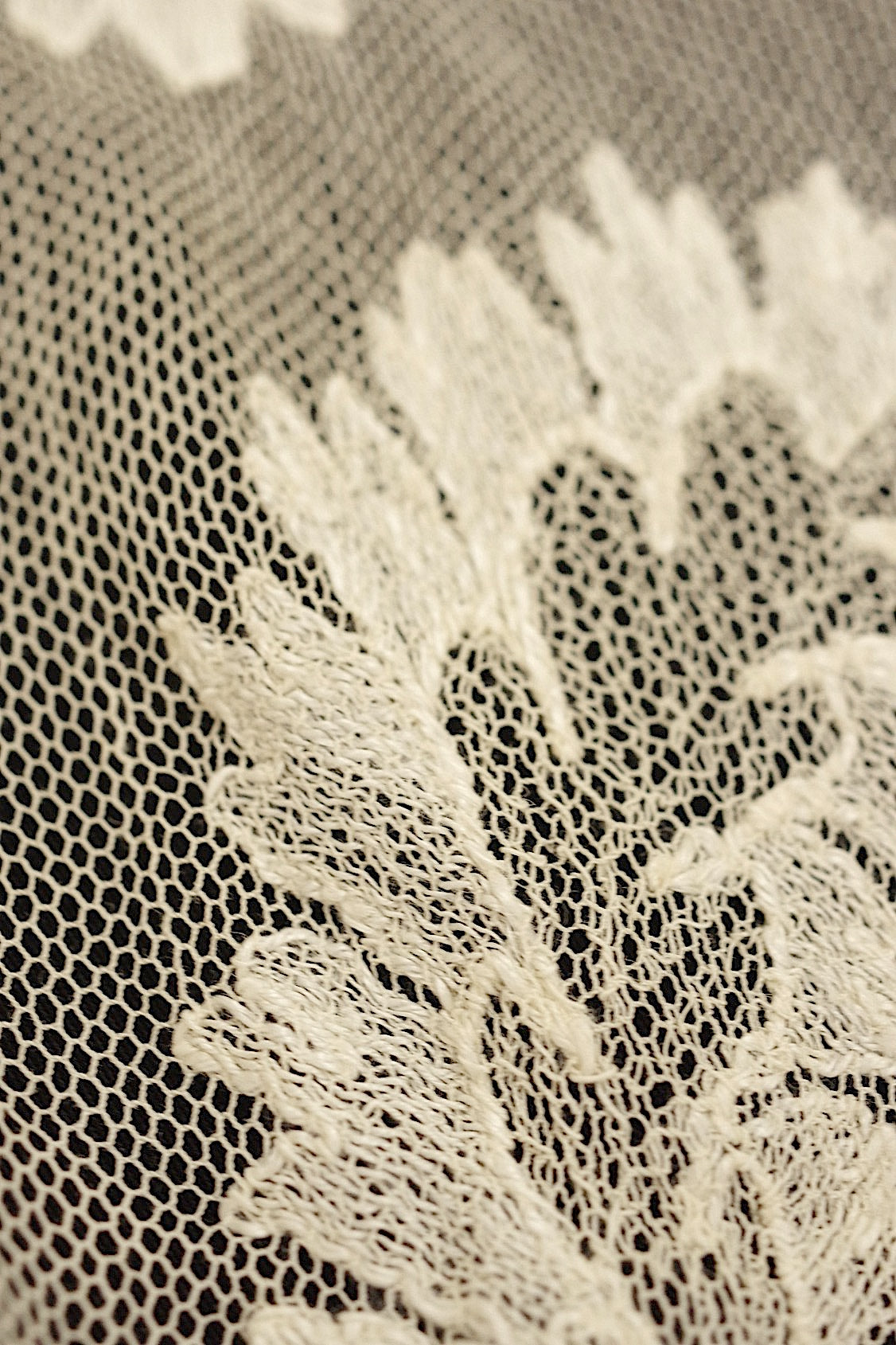 アンティークレース　dentelle ancienne ショール1 .FR a l'epoque