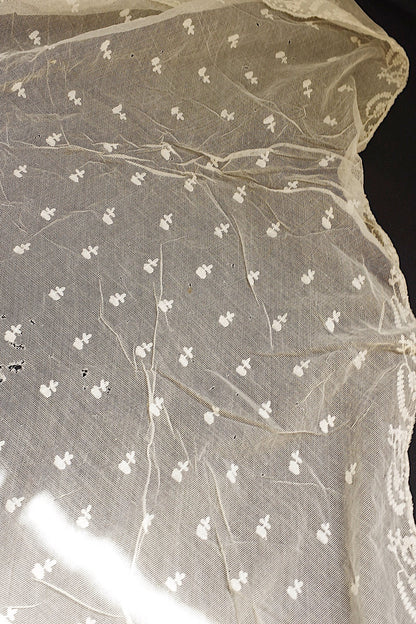 アンティークレース　dentelle ancienne ショール2 .FR a l'epoque