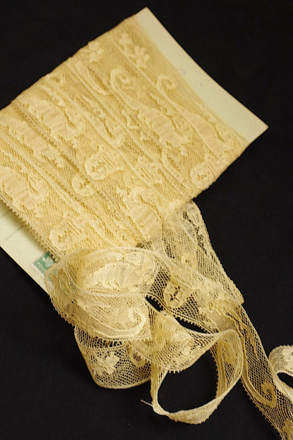 アンティークレース　dentelle ancienne 565cm .FR a l'epoque